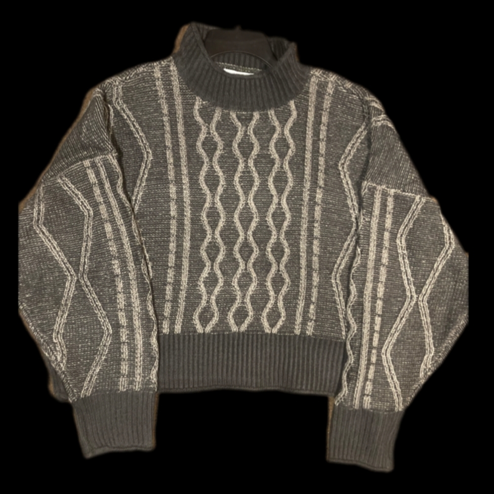 Sweaters - Picture 3 of 3